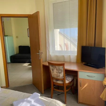 Hotel Trakata 3*